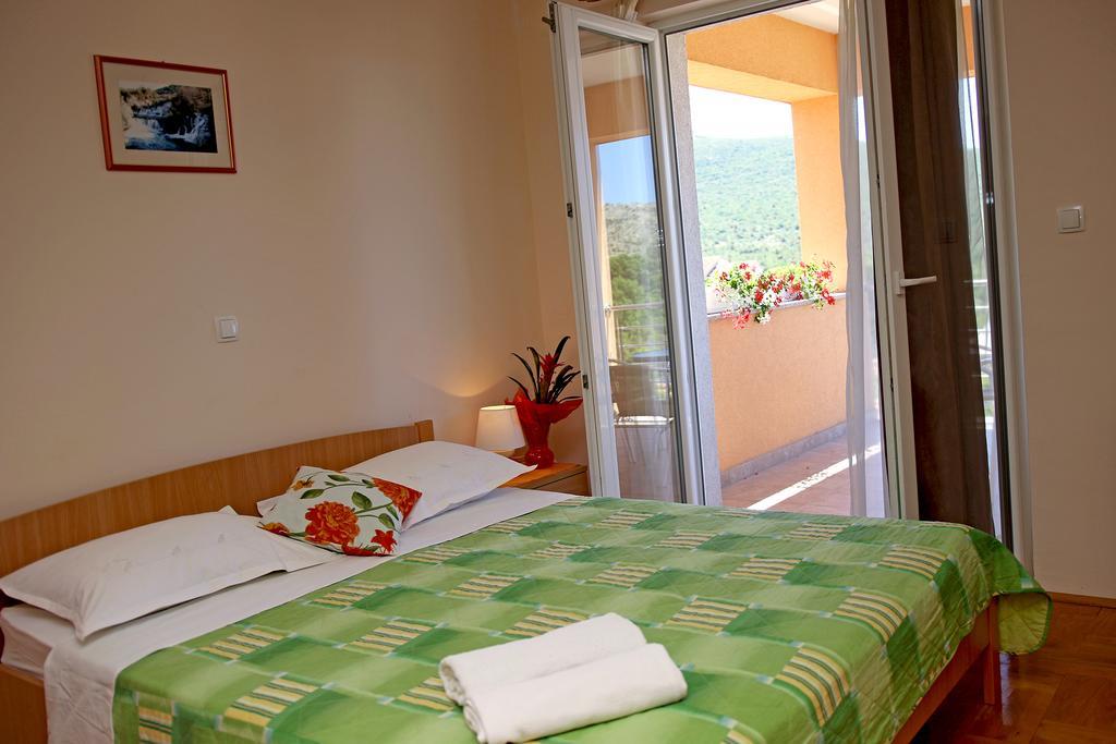 Guest Accommodation Slapovi Krke Лозовац Номер фото