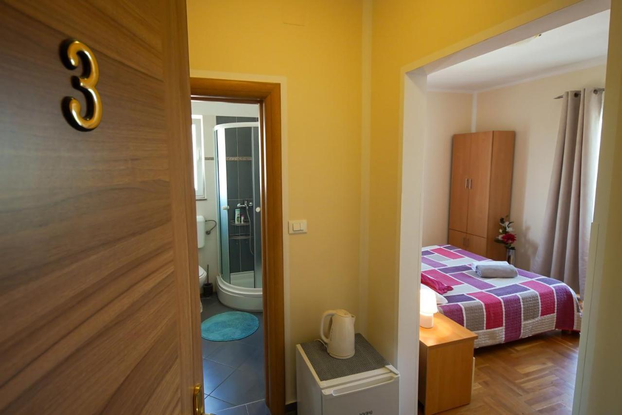 Guest Accommodation Slapovi Krke Лозовац Экстерьер фото