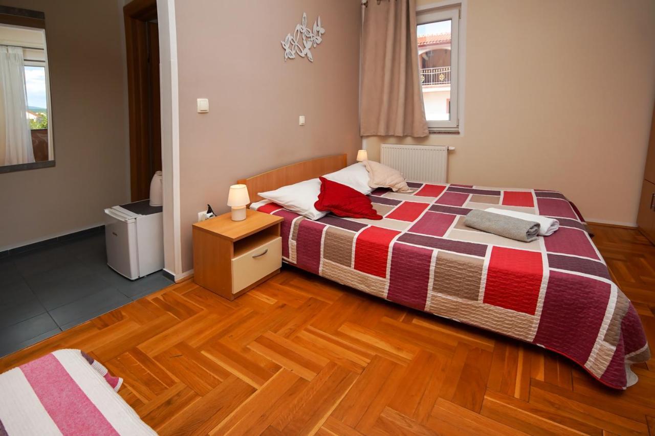 Guest Accommodation Slapovi Krke Лозовац Экстерьер фото